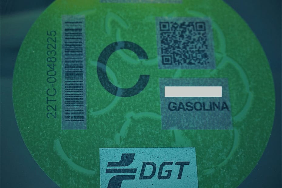 DGT environmental sticker